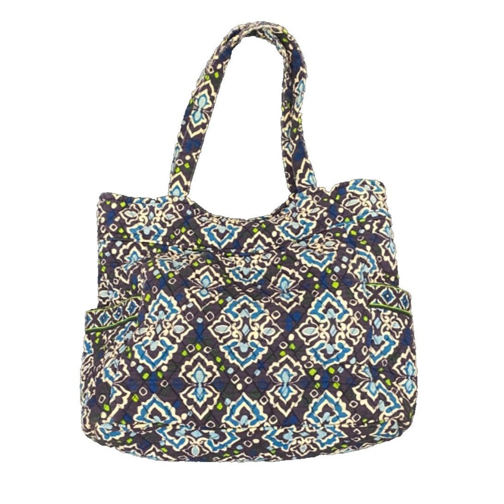 Vera Bradley Shoulder Bag/Purse~Reversible~Quilted~Blue/White~Zipper/Pockets